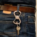 S-Biner Schlüsselanhänger mit Flaschenöffner
