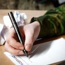 Wuben TP10 Tactical Pen Light 3-in-1 grau